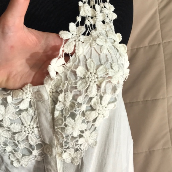 Boho Gypsy flower hippie crochet white tank blouse - Picture 7 of 7
